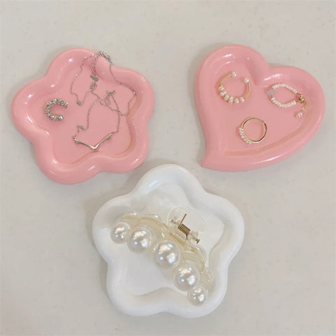 Luxury Background Props Flower Jewelry Dish Resin Creative Jewelry Tray Holder Durable Ins Necklace Display Tray Craft Show