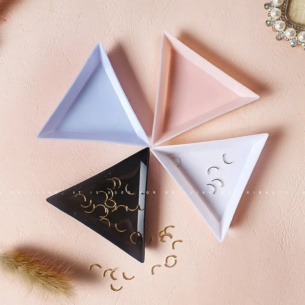 5/10 Pcs/lot Triangular Plastic Tray Jewelry Gem Sorting Tray Small Parts Accessories Storage Props Nail Beauty Tool Tray